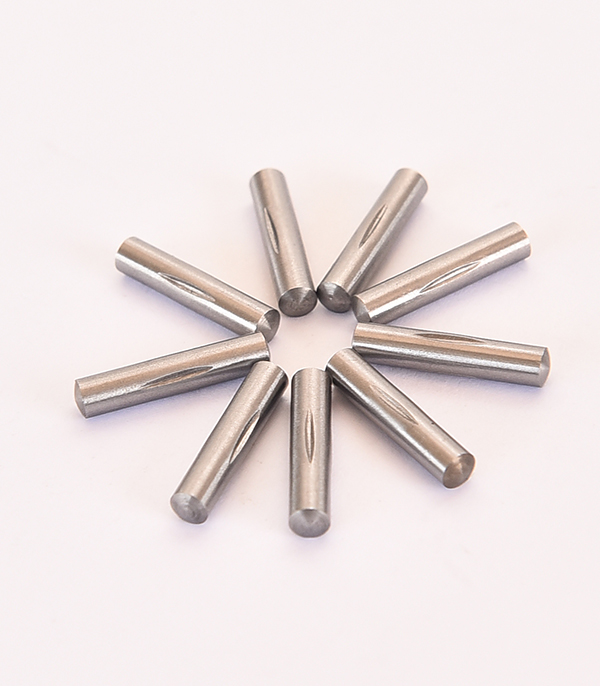 ISO8743 Grooved pins, half-length centre grooved